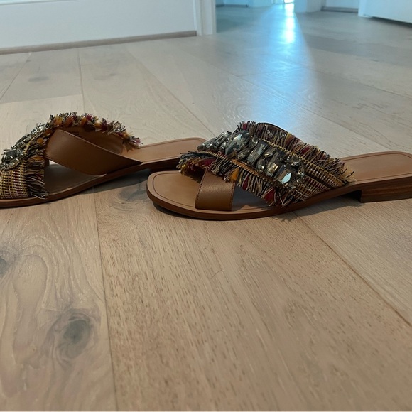 Crown Vintage Tan Sandals with Fringe and Beading - Picture 2 of 4